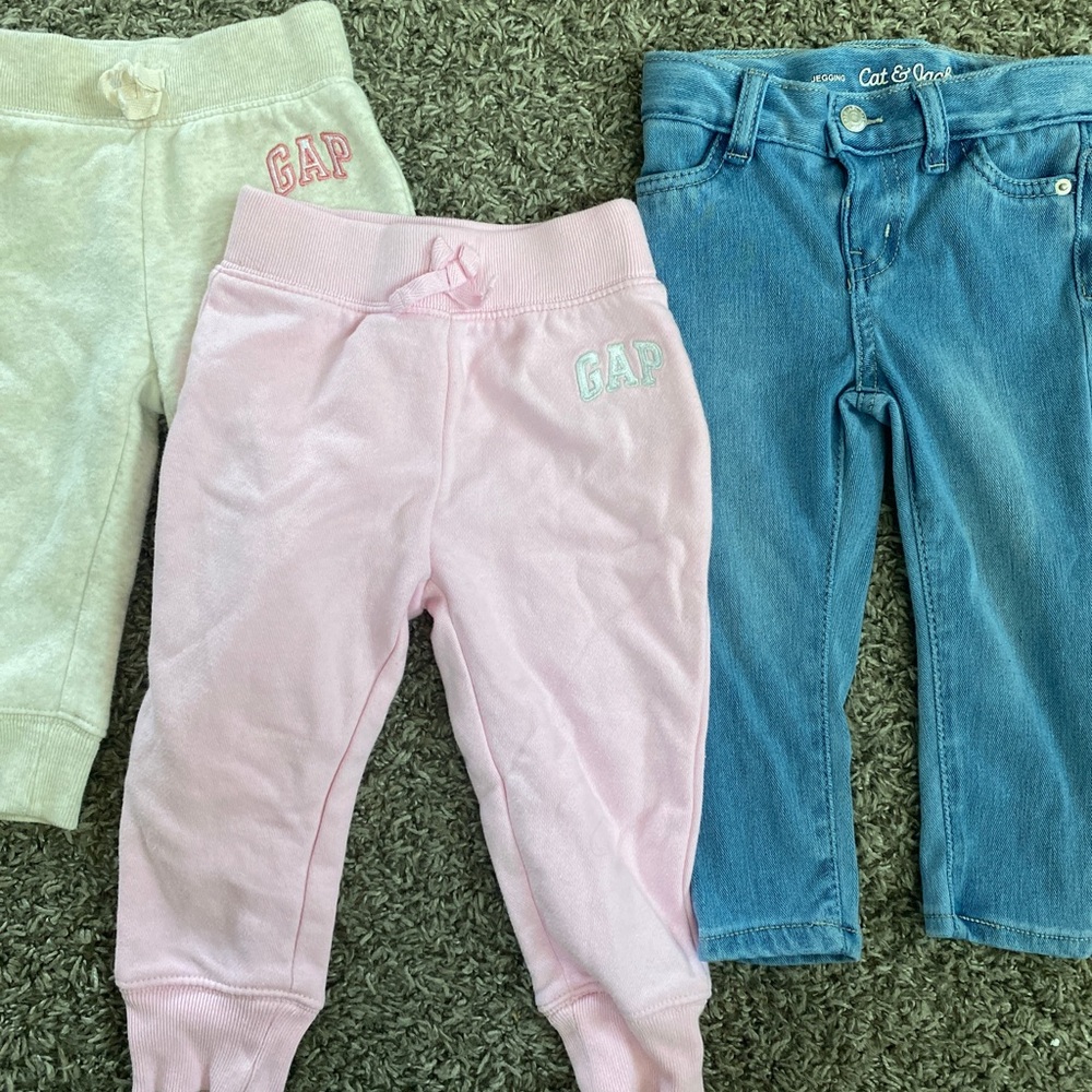 Bundle girls pants sweat pants 18-24m gap